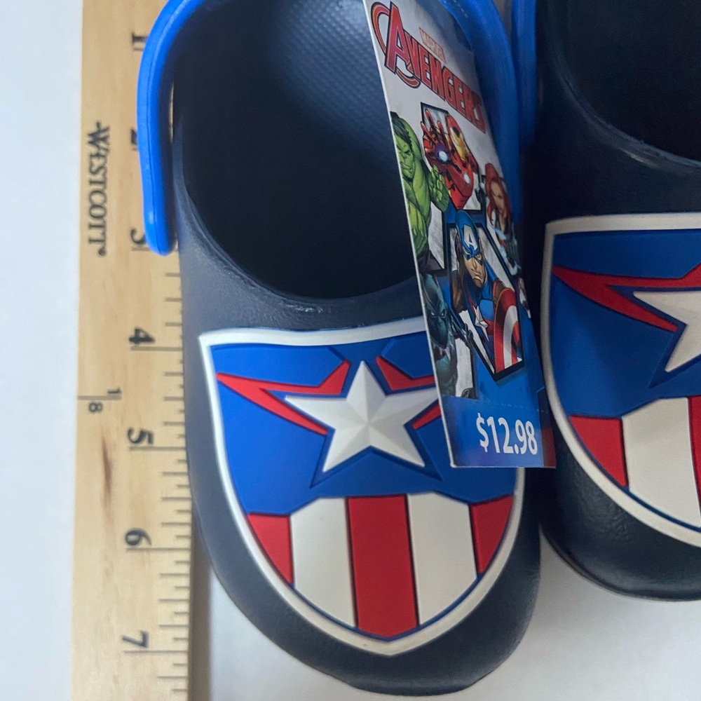 Marvel Kids Captain America Shield Slippers - Blue and Red boys (toddler) 7-8 - Picture 11 of 11